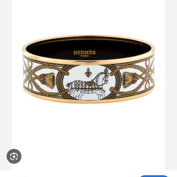 HERMES Black/White and 18k plated enamel bangle. - Picture 3 of 8